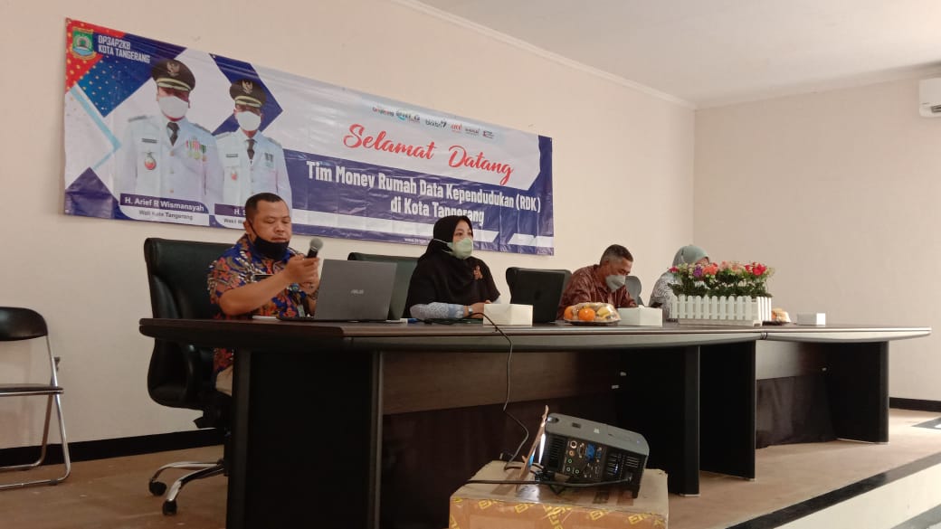 Kasi Kemas Kelurahan Neroktog Menghadiri Rapat Sosialisasi Rumah Data Kependudukan ( RDK ) Dikota Tangerang